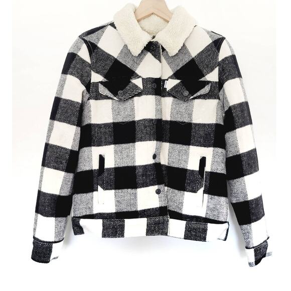 NWT Levi's Black and White Plaid Sherpa Trucker Jacket - Small - Picture 5 of 12
